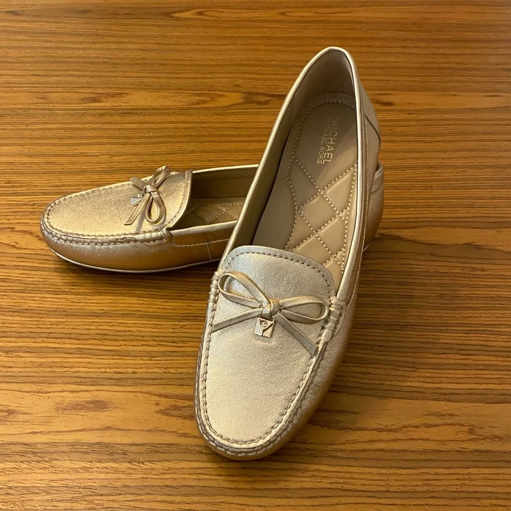 NWT Michael Kors Gold leather Juliette loafers